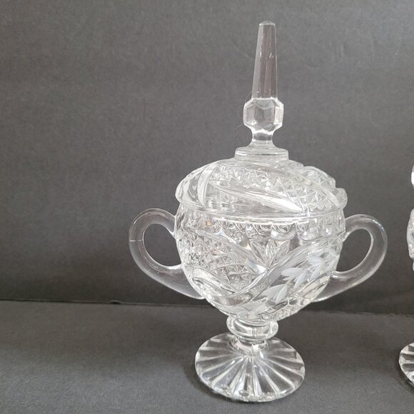 Vintage Crystal Sugar & Creamer Set With Etched Floral Design - Picture 13 of 16